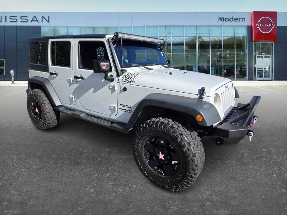 2015 Jeep Wrangler Unlimited Sport photo 2