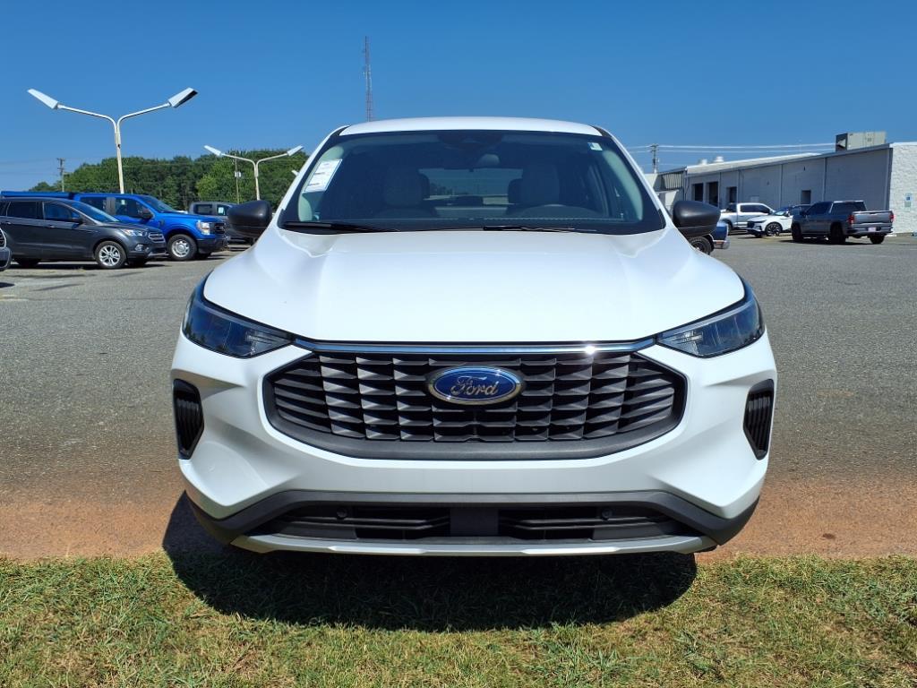 2025 Ford Escape Active photo 2
