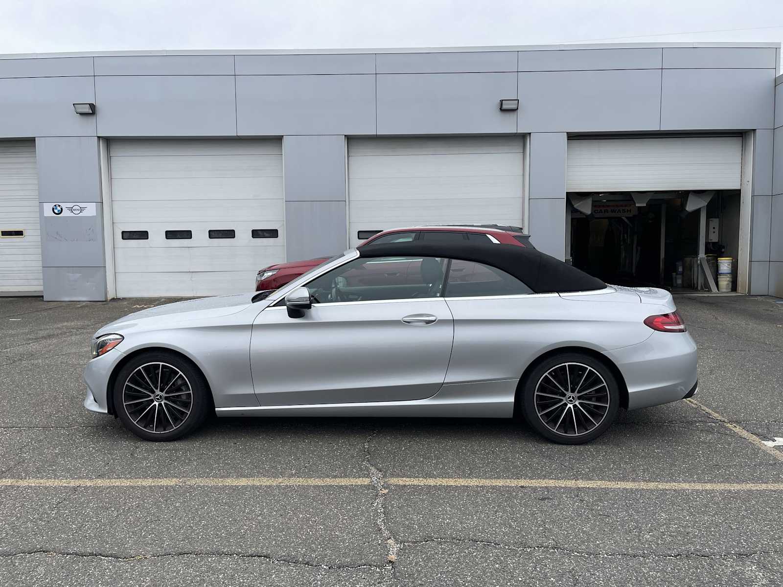 2019 Mercedes Benz C 300 photo 3