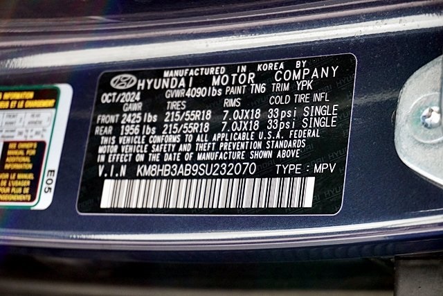 Used 2025 Blue Hyundai SEL image 31