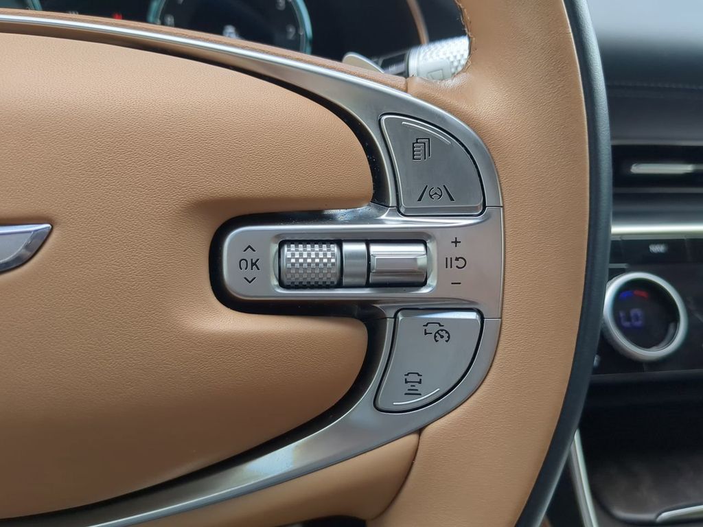 2022 Genesis GV80 Prestige Signature photo 22