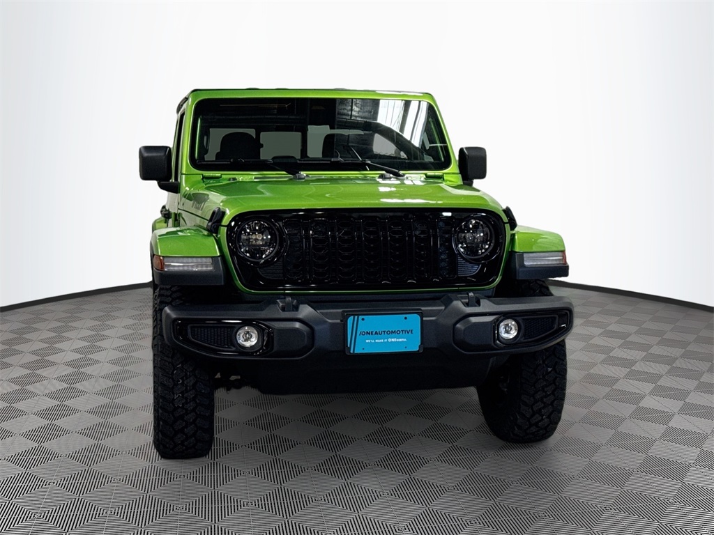 2026 Jeep Gladiator Willys photo 3