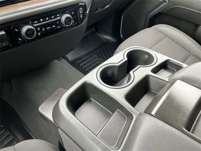2024 Chevrolet Silverado 1500 LT photo 8