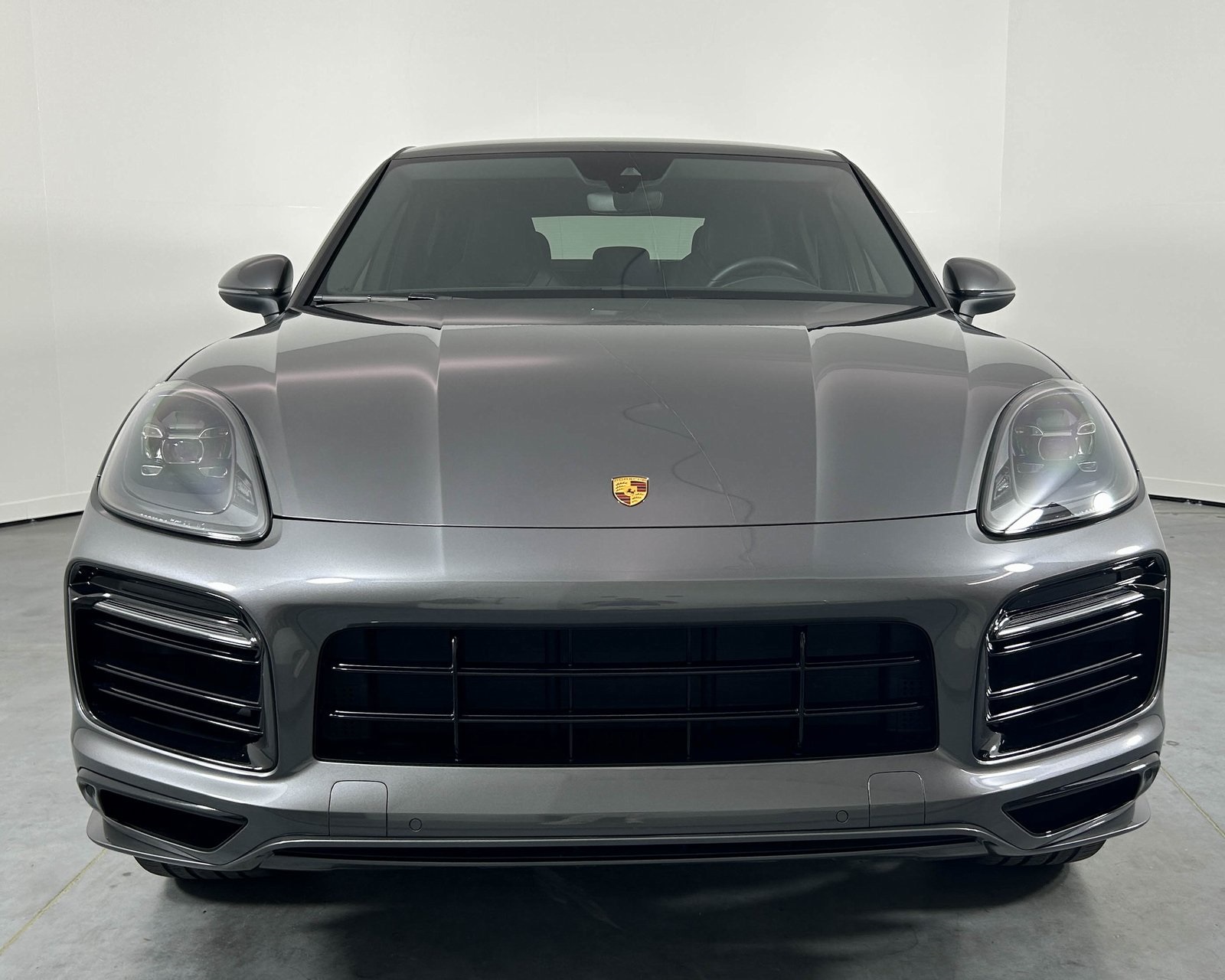 2023 Porsche Cayenne E-Hybrid Coupe photo 10