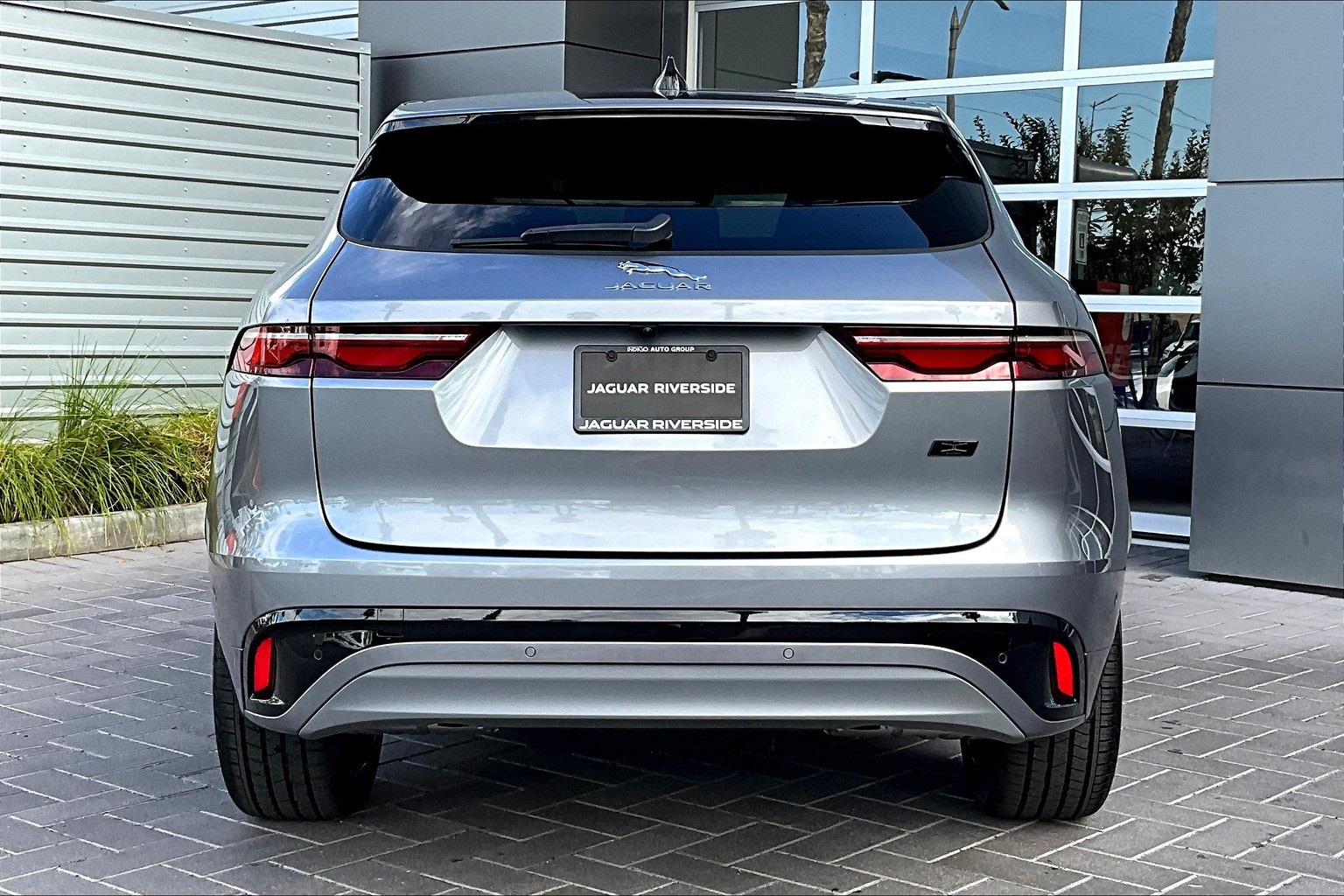 2026 Jaguar F-PACE P250 R-Dynamic S photo 4