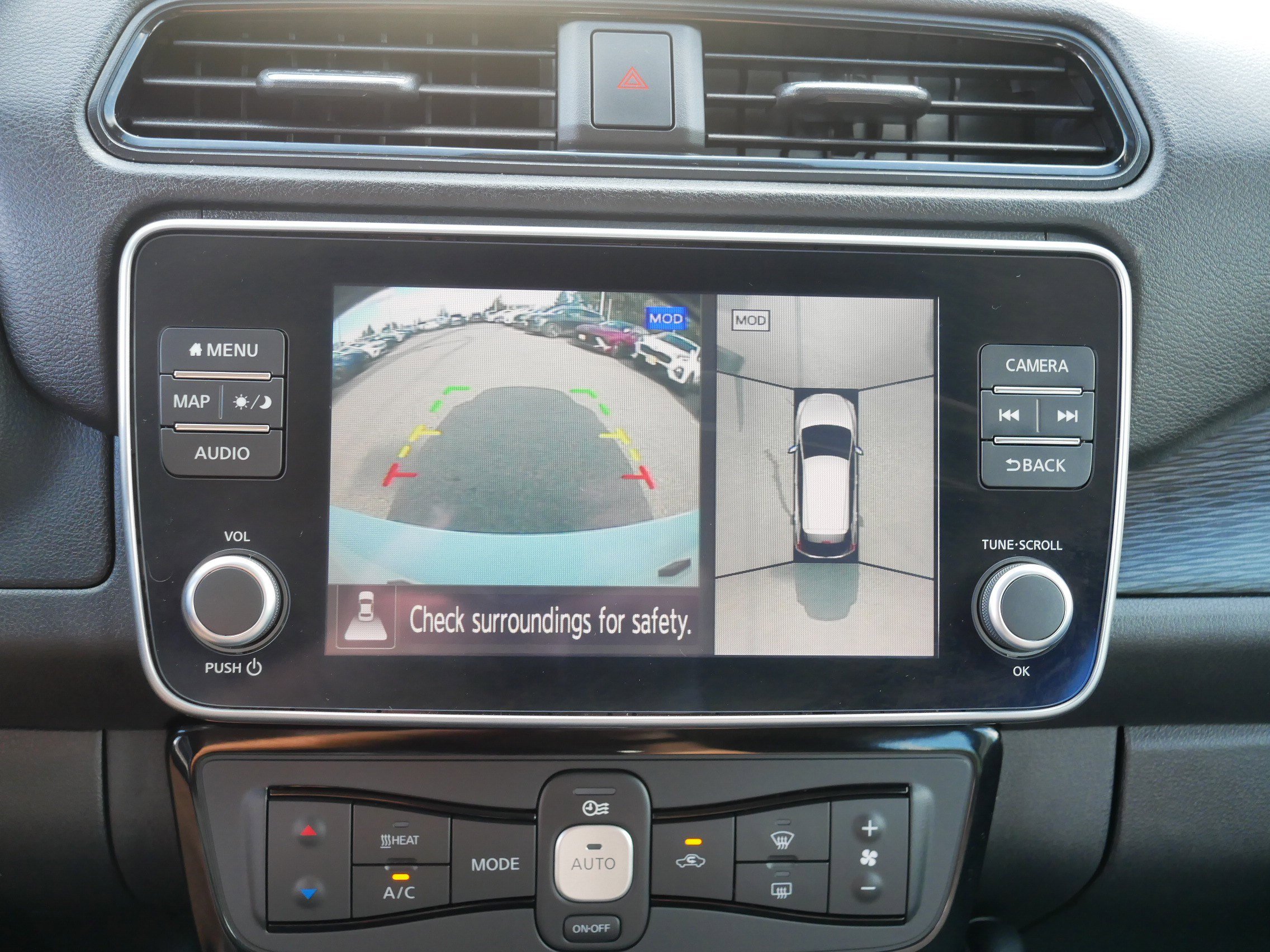 2024 Nissan Leaf SV Plus photo 25