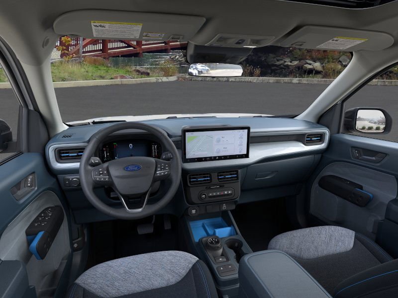 2025 Ford Maverick XLT photo 9