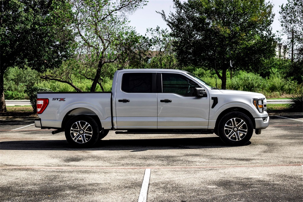 2023 Ford F-150 XL photo 4