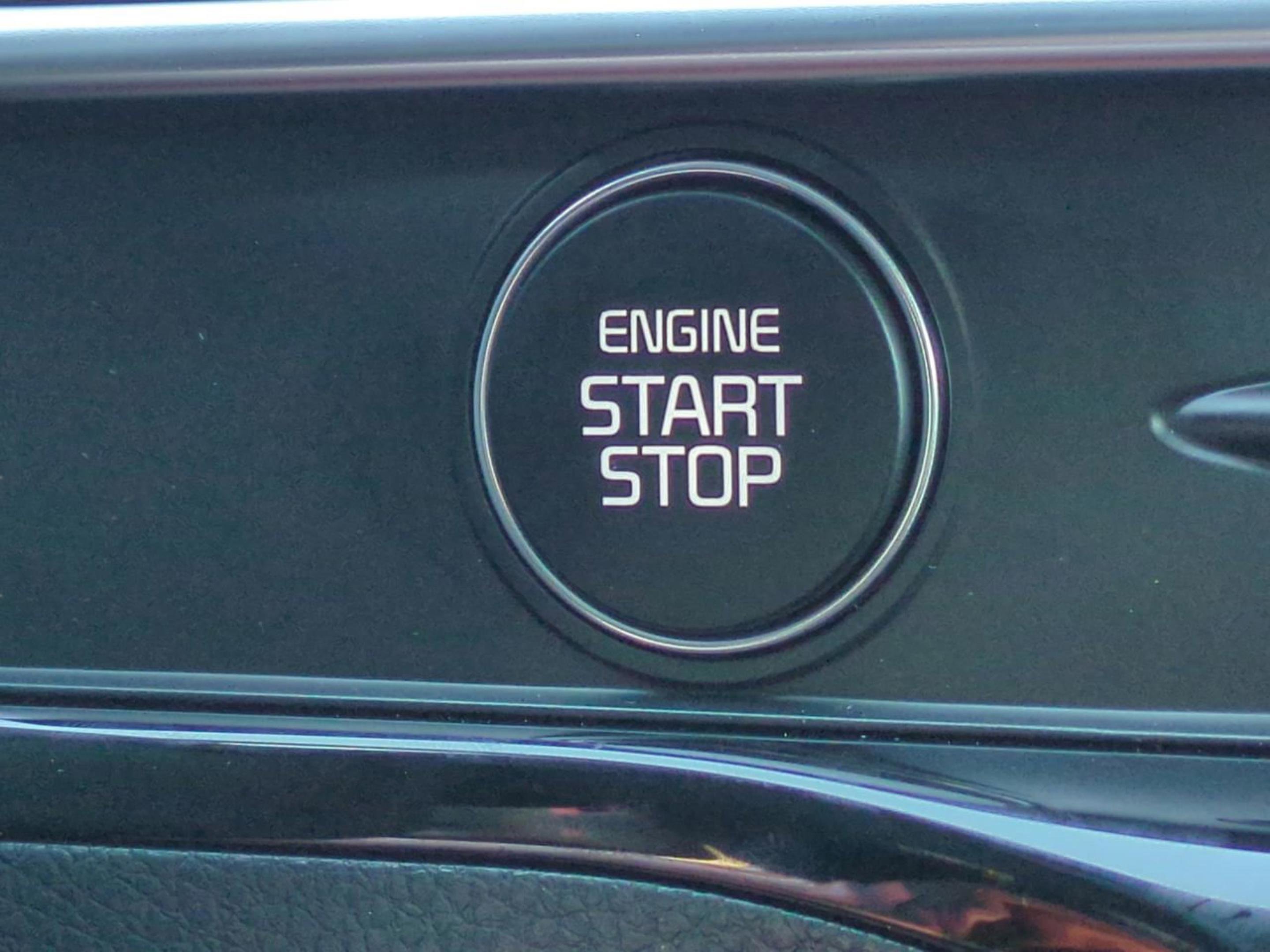 2025 Kia K5 GT-Line photo 32