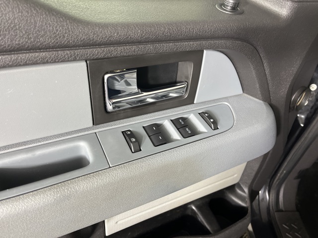 2012 Ford F-150 XLT photo 14