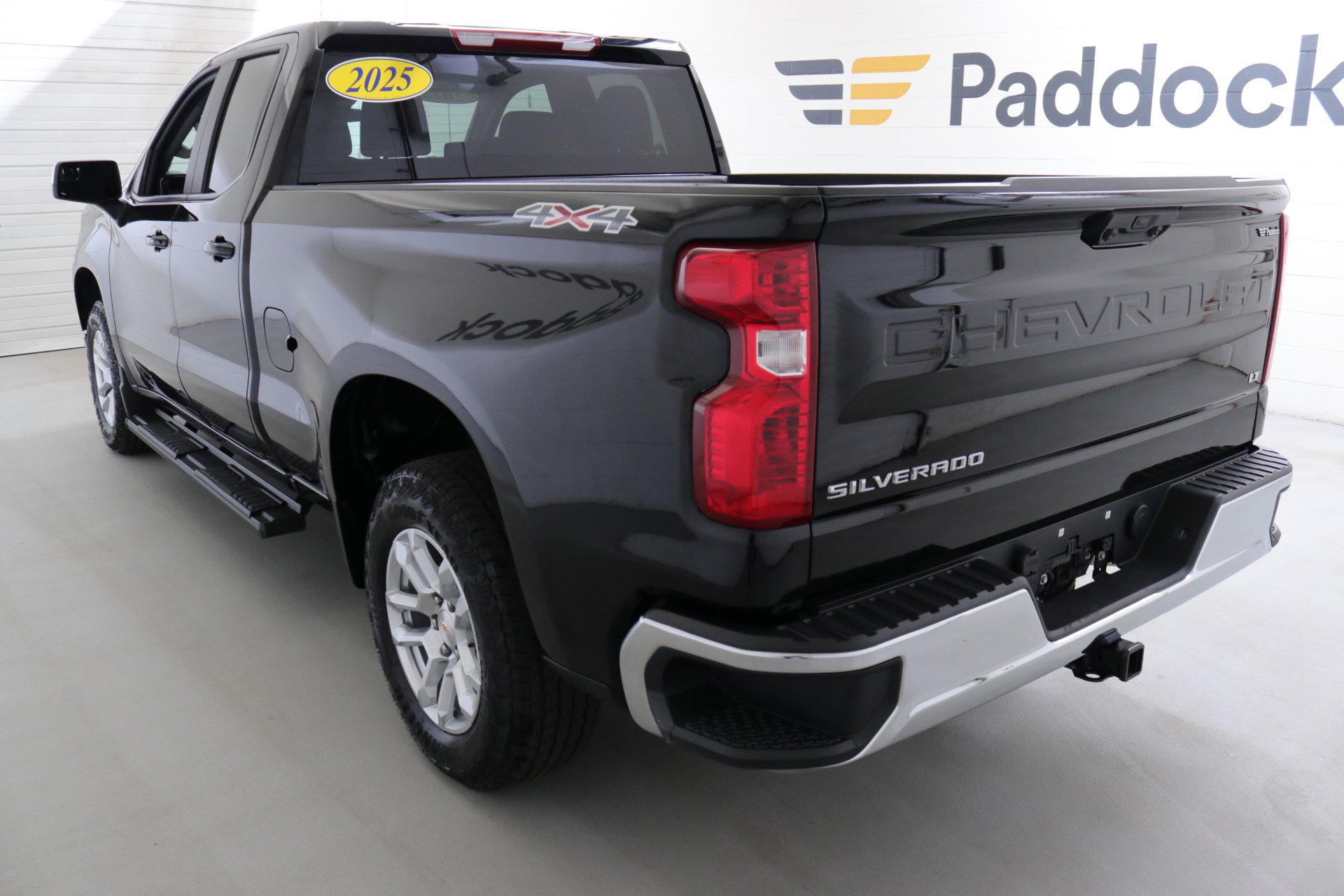 2025 Chevrolet Silverado 1500 LT photo 6