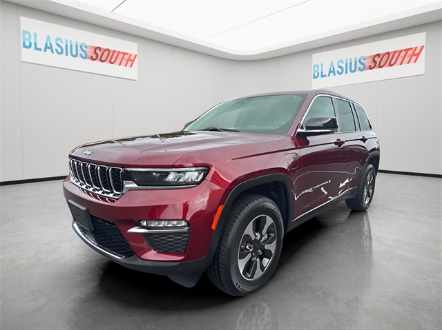 2023 Jeep Grand Cherokee 4xe photo 7