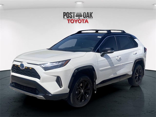 2022 Toyota RAV4 Hybrid XSE photo 4