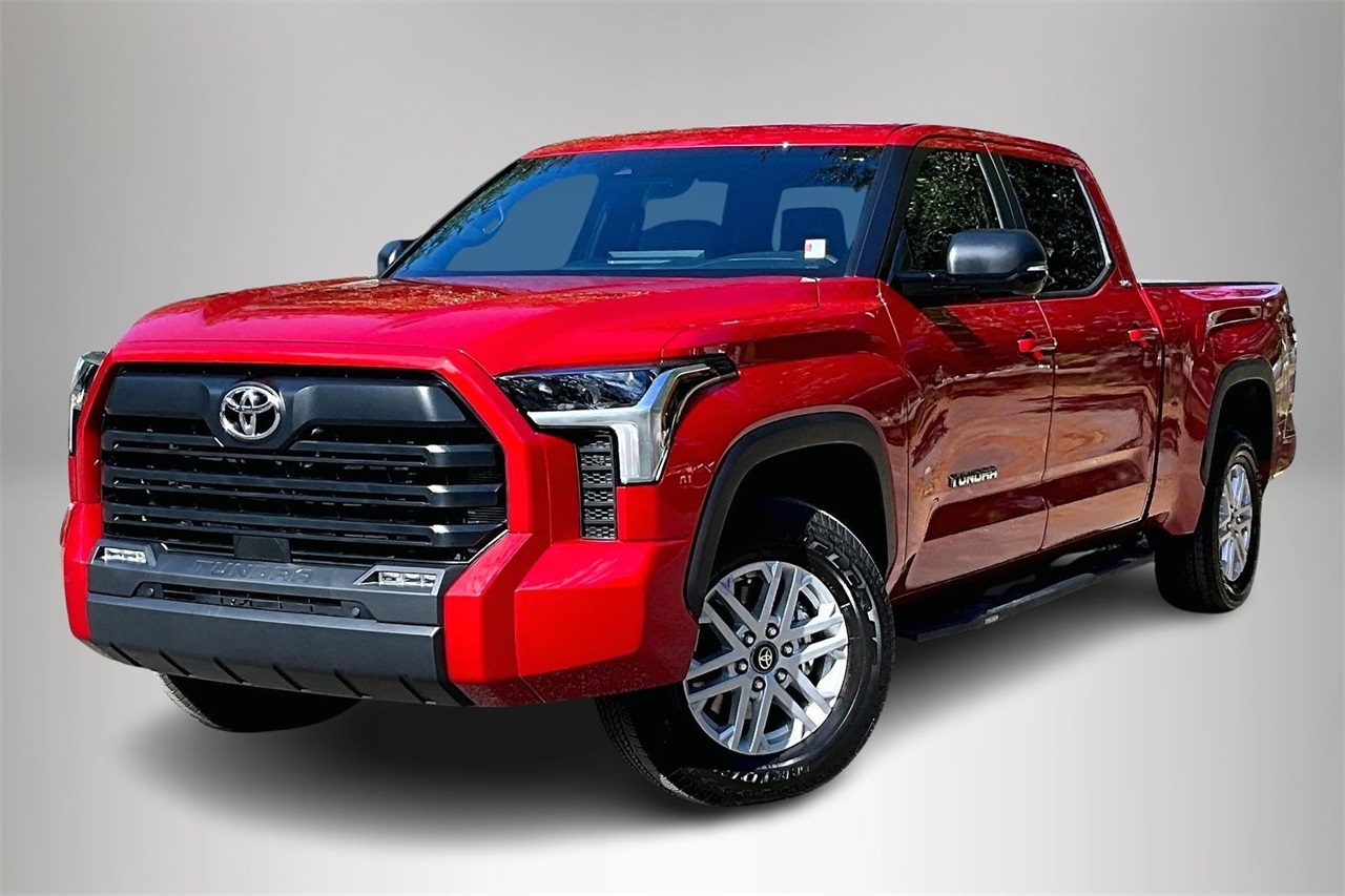 2026 Toyota Tundra SR5's photo