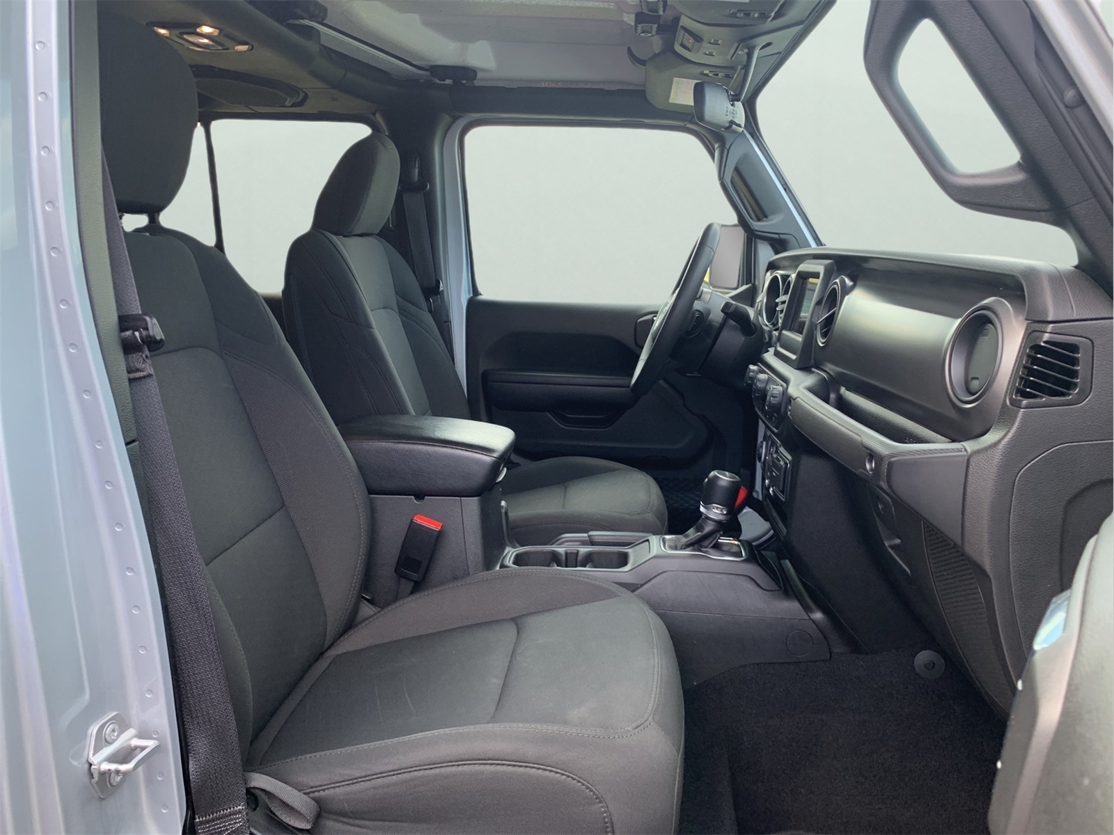 2023 Jeep Gladiator Sport S photo 25