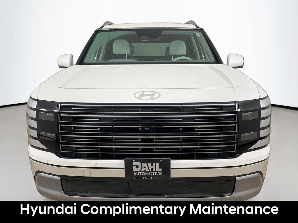 2026 Hyundai Palisade Limited photo 2