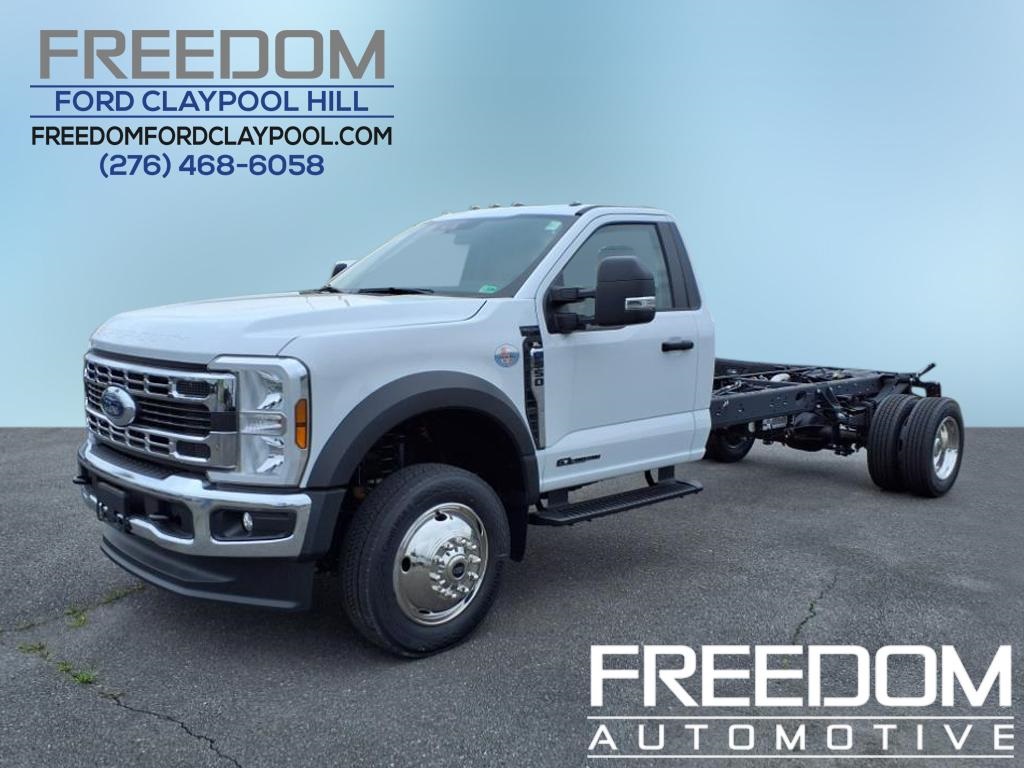 2025 Ford F-550 Super Duty Chassis Cab XL's photo