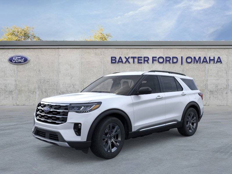 2025 Ford Explorer photo 12