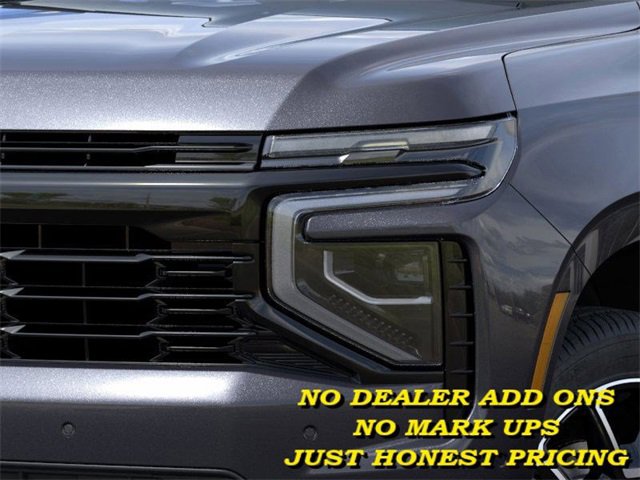 2025 Chevrolet Suburban RST photo 9