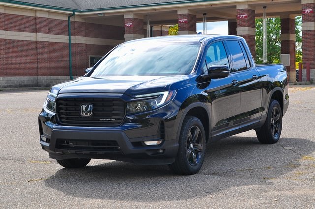 2022 Honda Ridgeline Black Edition photo 7
