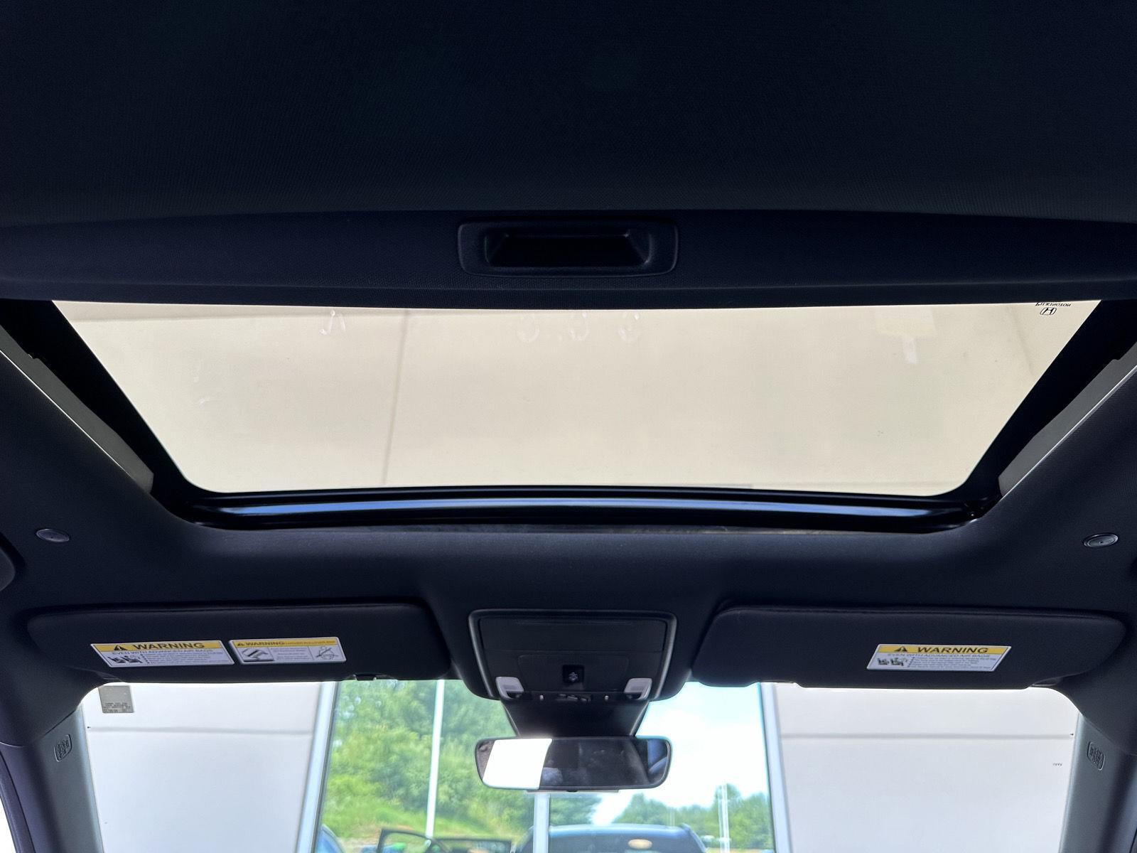2025 Honda CR-V Hybrid Sport-L photo 15