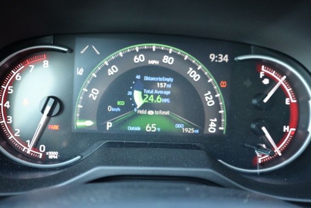 2024 Toyota RAV4 LE photo 16