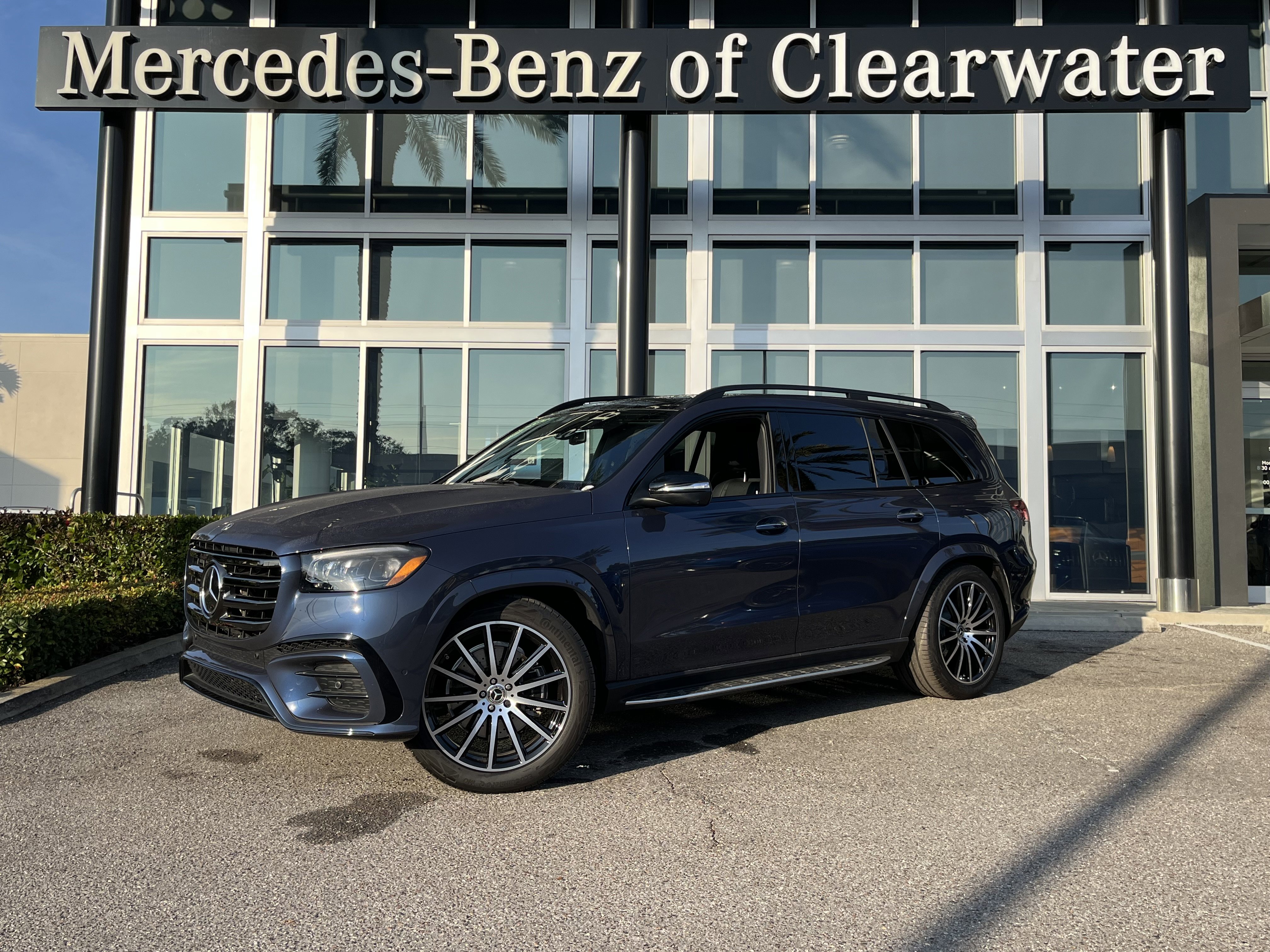 2025 Mercedes-Benz GLS Base