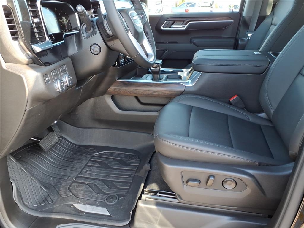 2026 Gmc Sierra 1500 SLT photo 6