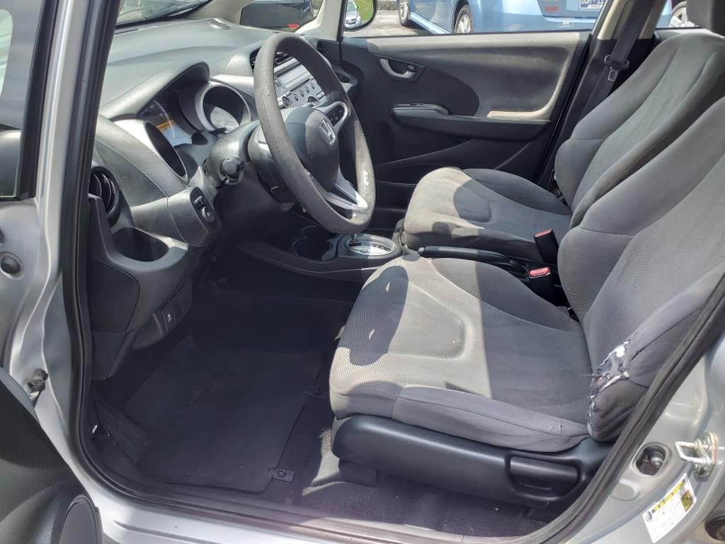 2013 Honda Fit Base photo 2