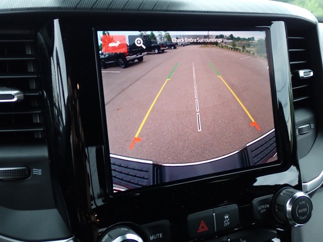 2025 Ram 2500 Big Horn photo 18