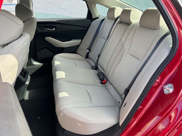 2025 Honda Accord 1.5T SE photo 15