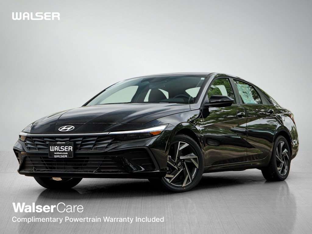 2025 Hyundai Elantra Blue's photo