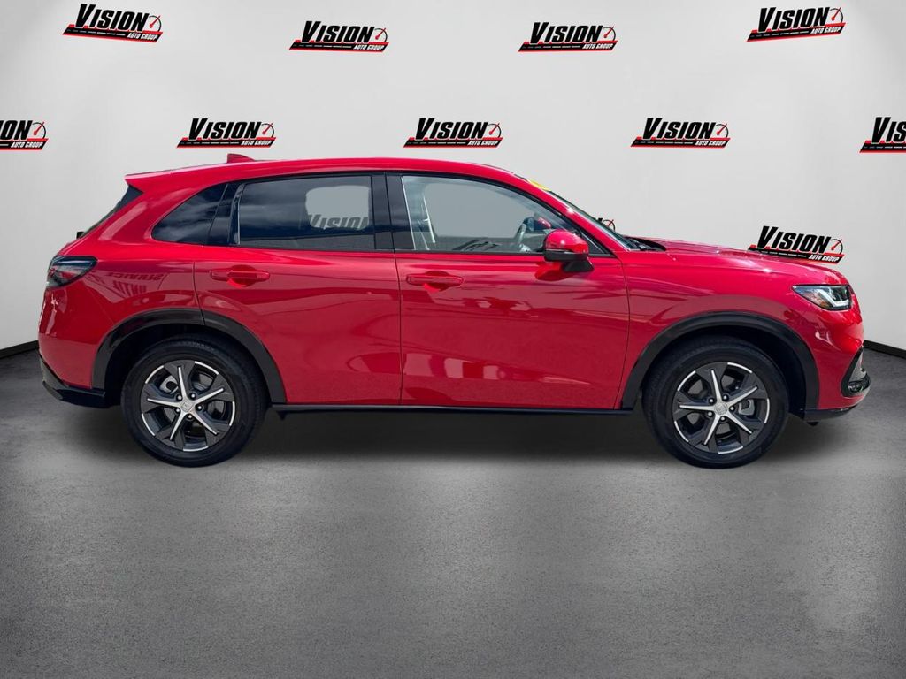 2024 Honda HR-V EX-L photo 4