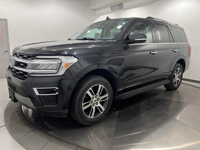 2024 Ford Expedition Limited's photo