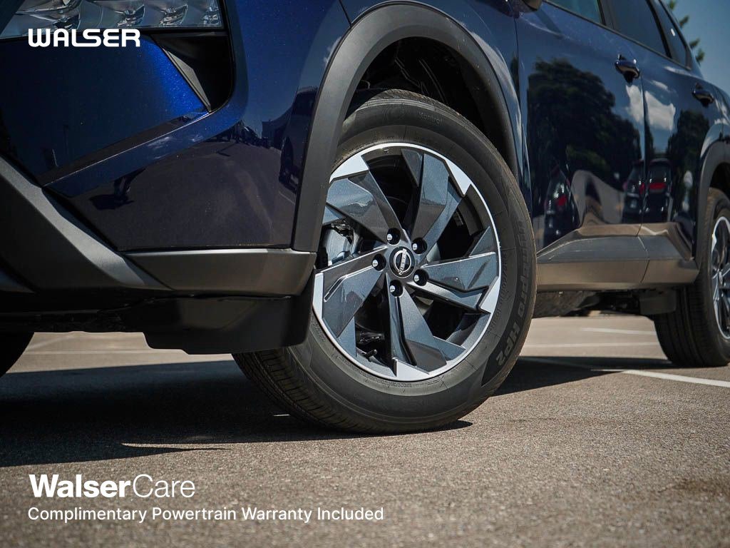 2026 Nissan Rogue SV photo 5