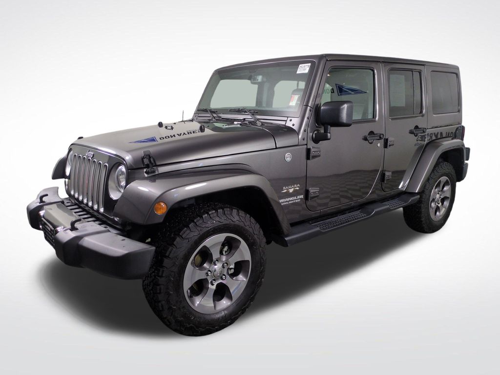 2017 Jeep Wrangler Unlimited Sahara