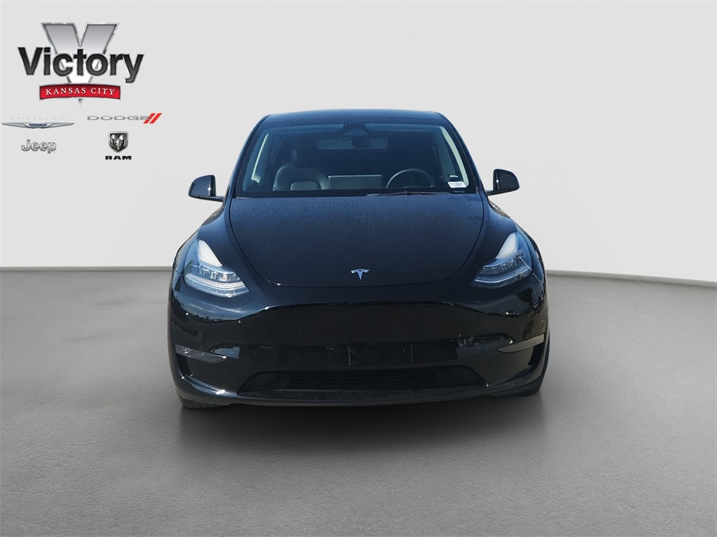 Used 2023 Tesla Model Y Long Range with VIN 7SAYGDEE4PA135228 for sale in Kansas City, KS