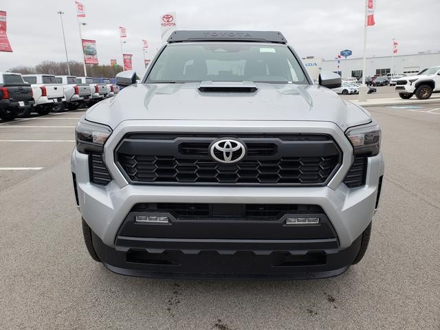 2025 Toyota Tacoma TRD Sport 4x4 Double Cab photo 2