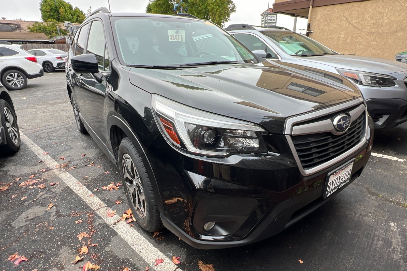 2021 Subaru Forester Premium photo 4