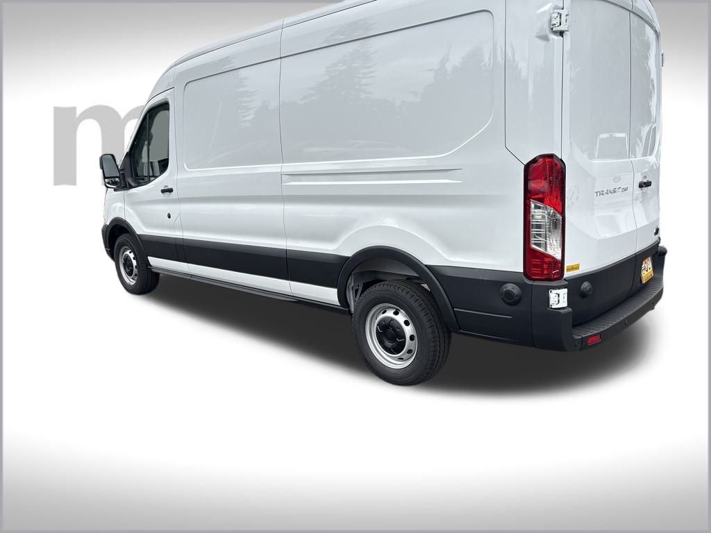 2025 Ford Transit photo 4
