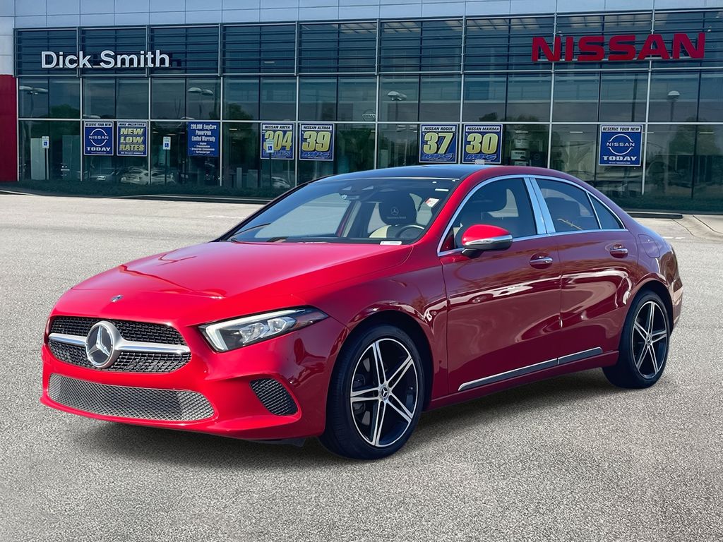 2019 Mercedes Benz A 220 photo 3