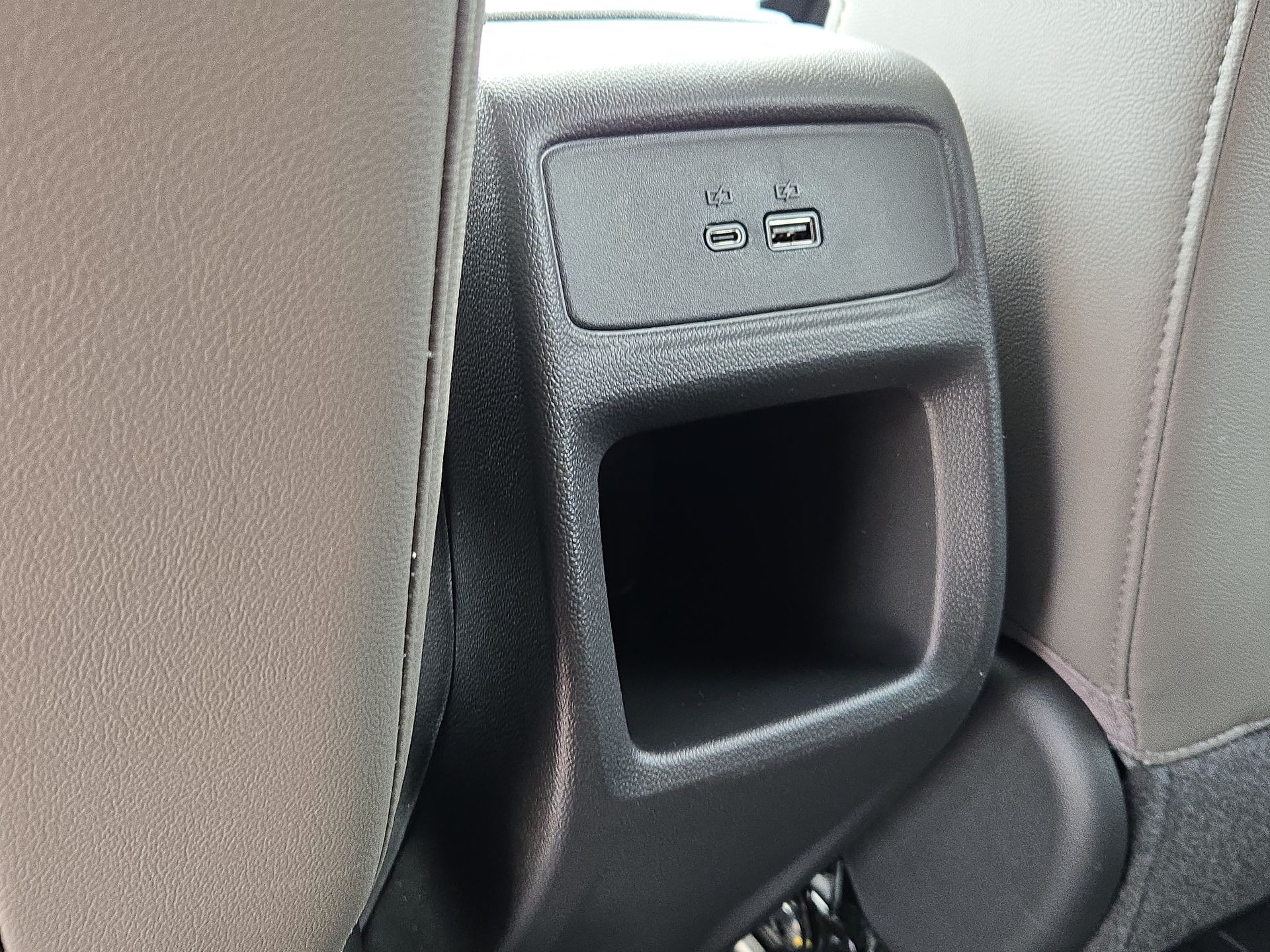 2025 Chevrolet Trax ACTIV photo 26