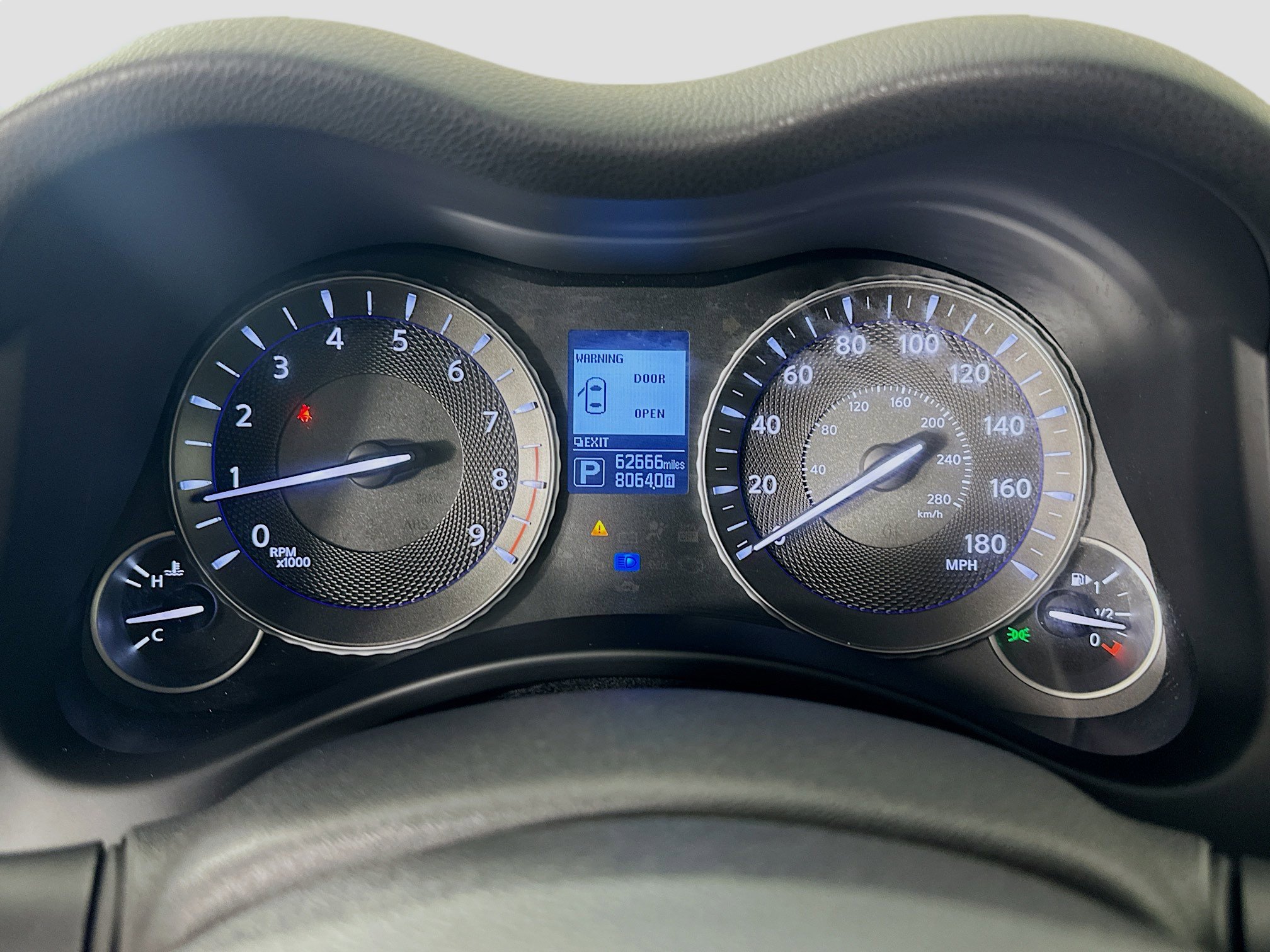 2017 Infiniti Q70 photo 13