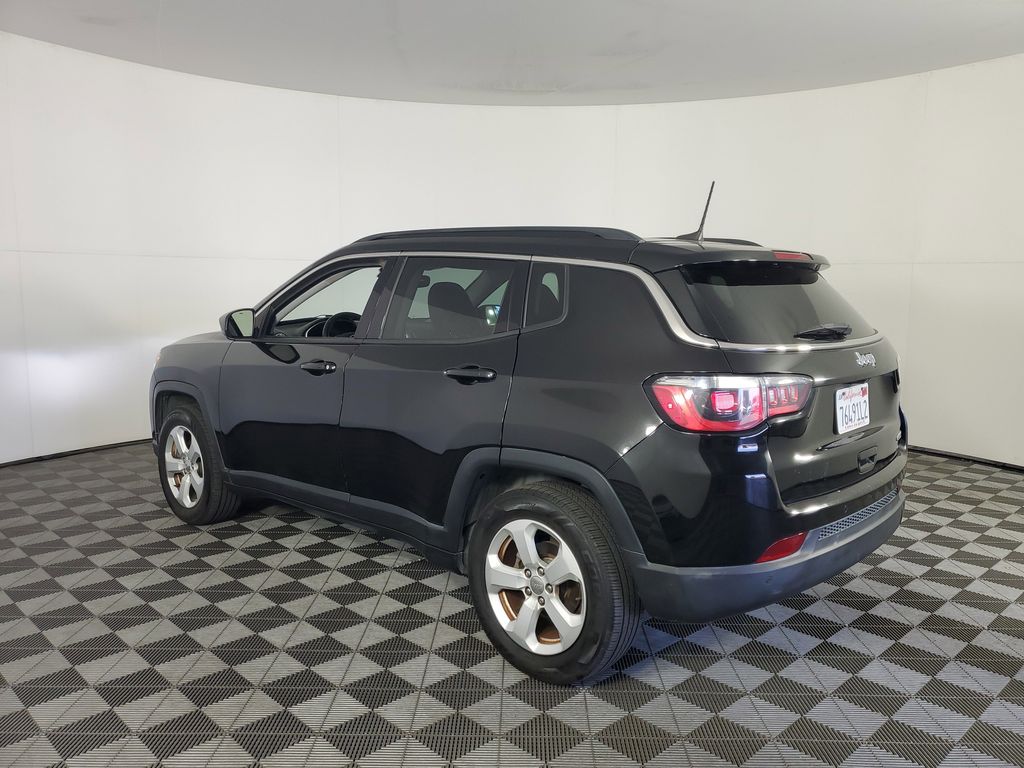 2018 Jeep Compass Latitude photo 6