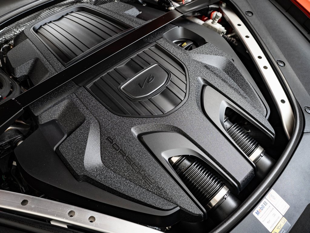 2022 Porsche Panamera 4S Executive photo 39