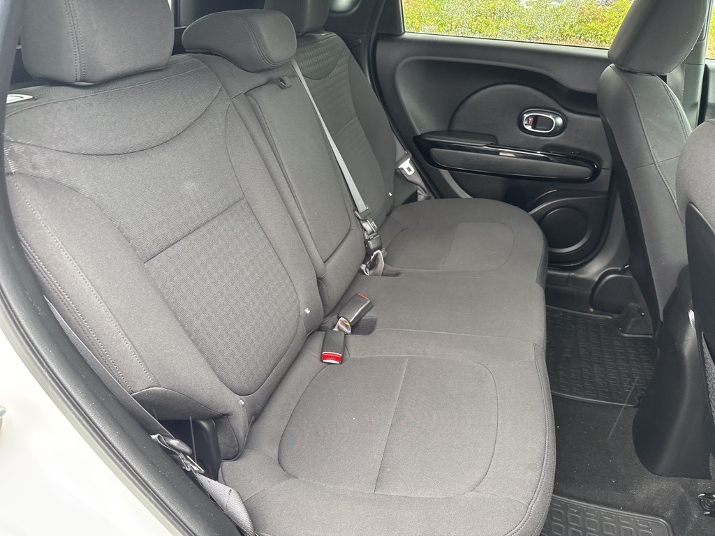 2014 Kia Soul Exclaim photo 28