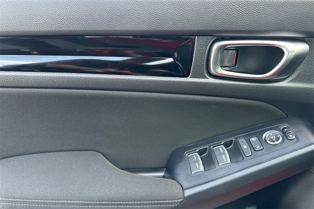 2025 Honda Civic Hybrid Sport photo 11