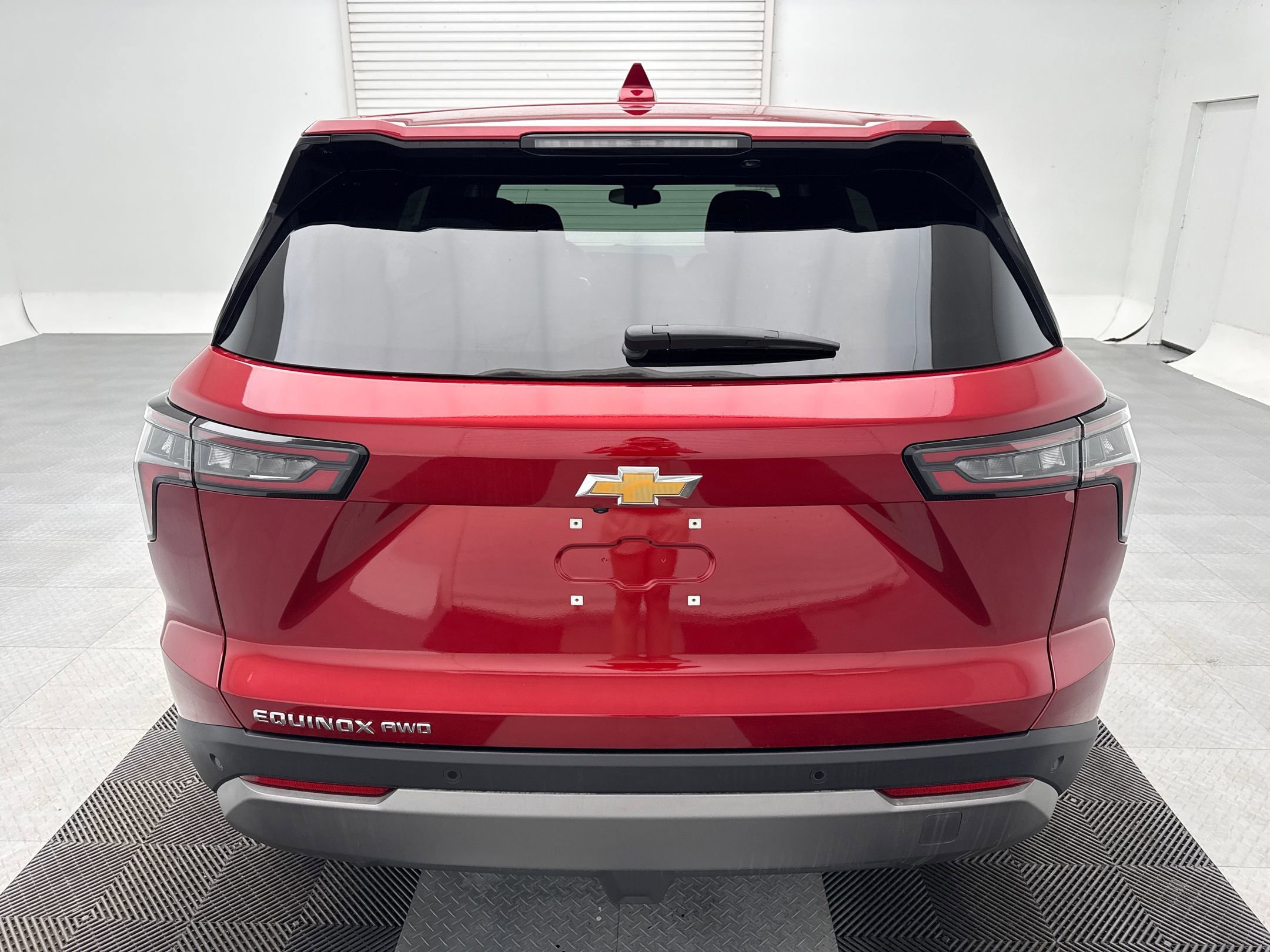 2026 Chevrolet Equinox LT photo 9