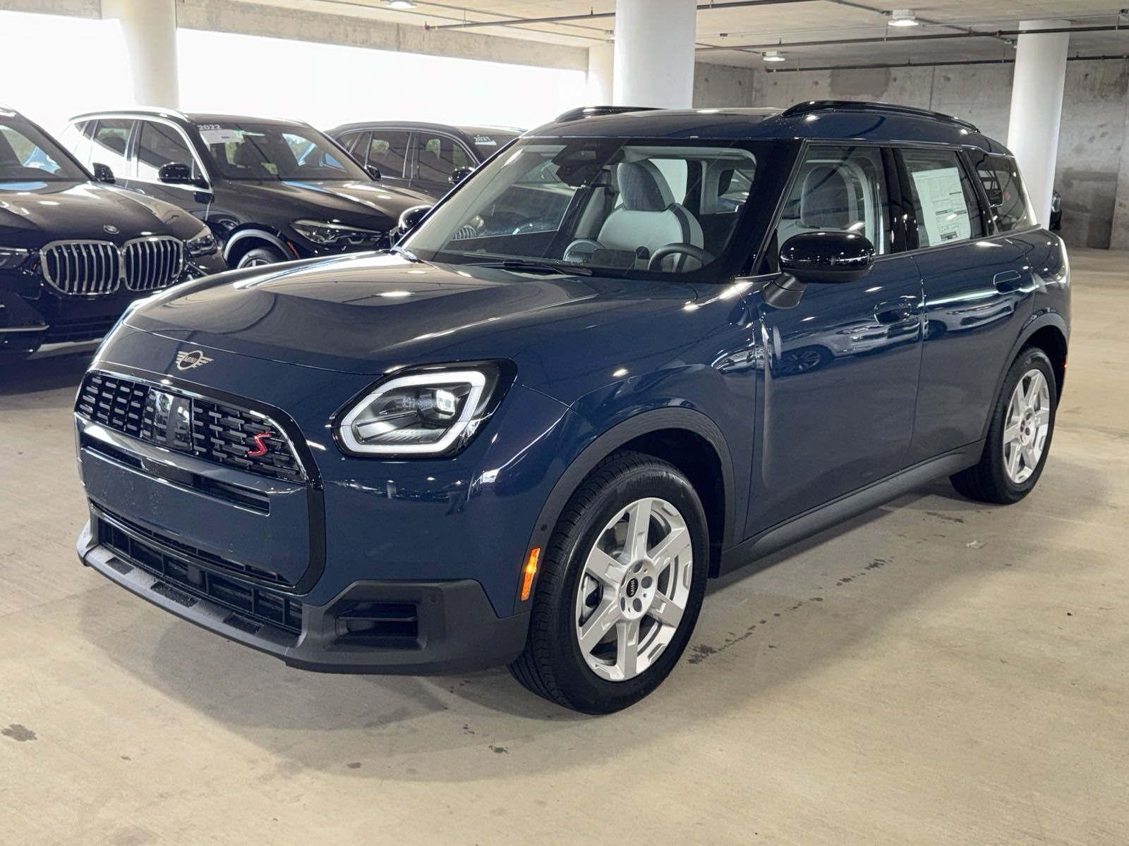 2025 Mini Countryman ALL4 Signature photo 3