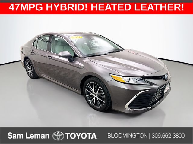 2021 Toyota Camry XLE's photo